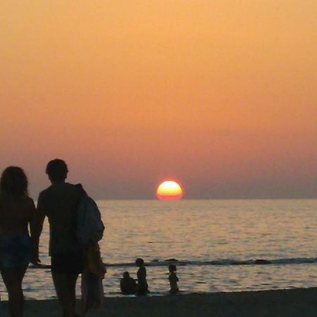 Sunset House Διαμέρισμα Φιουμιτσίνο Εξωτερικό φωτογραφία